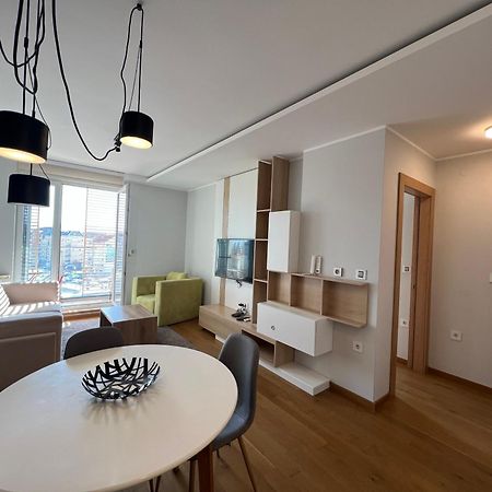 Diagonala 1 Apartment Novi Sad Bagian luar foto